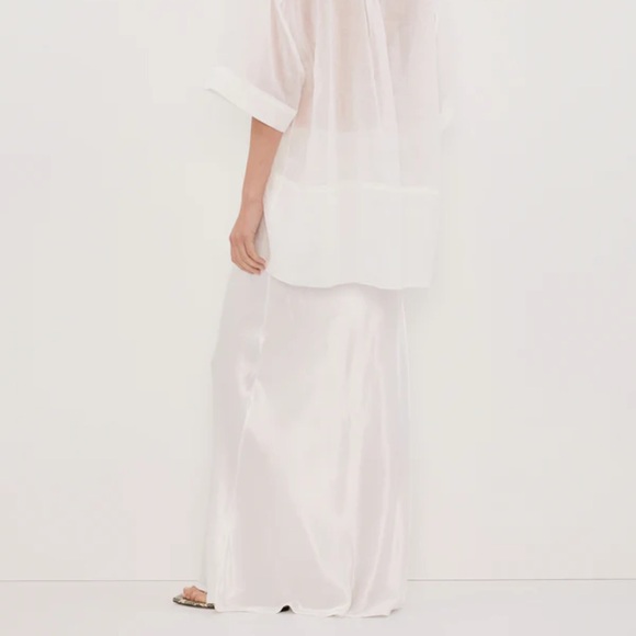 DISSH CHARLI WHITE SATIN MAXI SKIRT - Picture 4 of 6